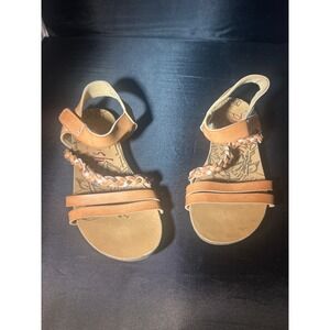 Blowfish Gemm-K Tan Brown Braided Multi Strap Flat Sandals Girls Size 1